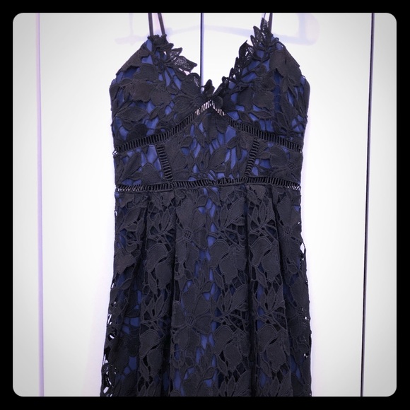 midnight blue lace dress